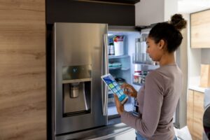 6 Warning Signs that Your Refrigerator Needs Repairing 3