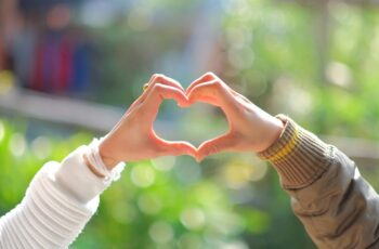 Why I Love Helping Others and Why You Should Too 2