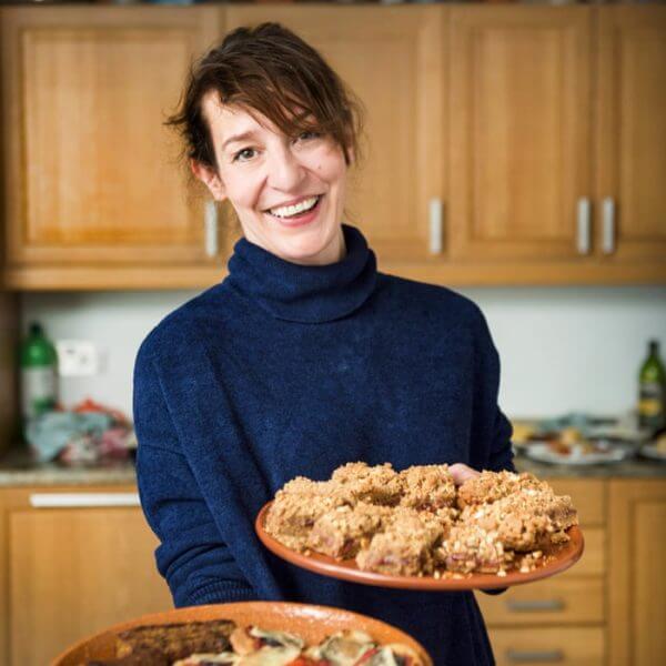 Scientist Turned Chef Ditches Lab to Experiment with Food 6