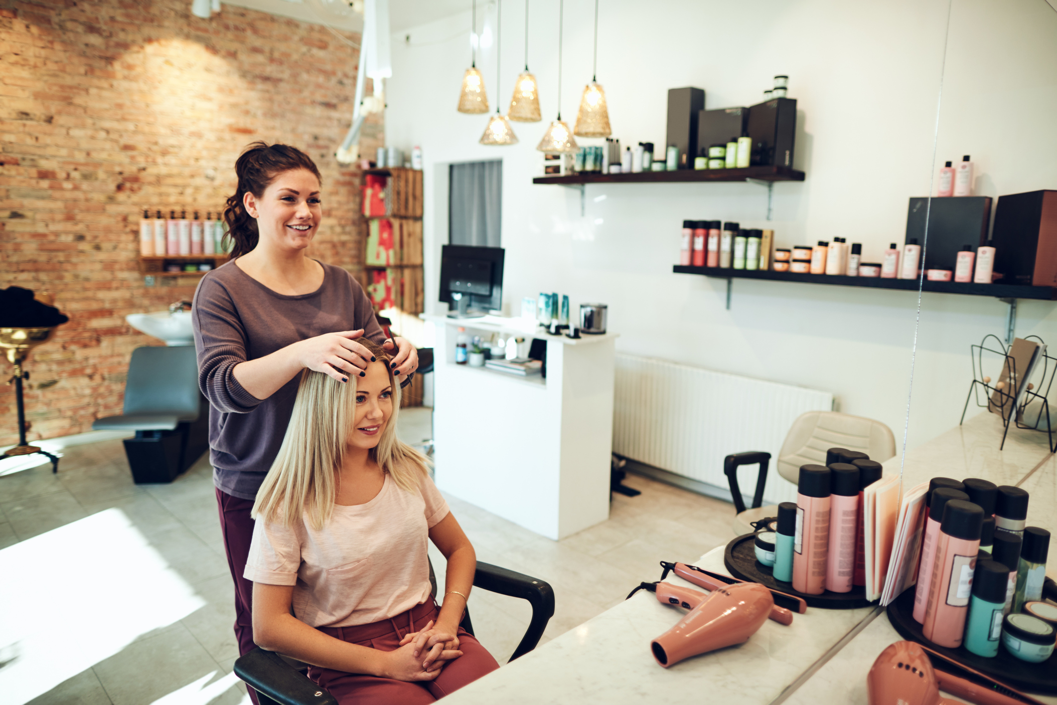 Hair Salon Ideas That Convert Visitors Into Customers 1