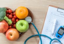 Short-term complications of Type 2 diabetes and their signs and symptoms