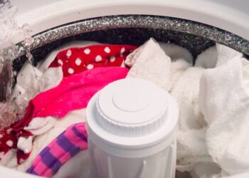 Revolutionize Your Laundry Routine with the Admiral Washing Machine