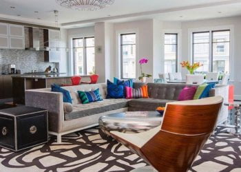 Renaissance English Architecture and Contemporary Interior Design Blend in This Connecticut Residence