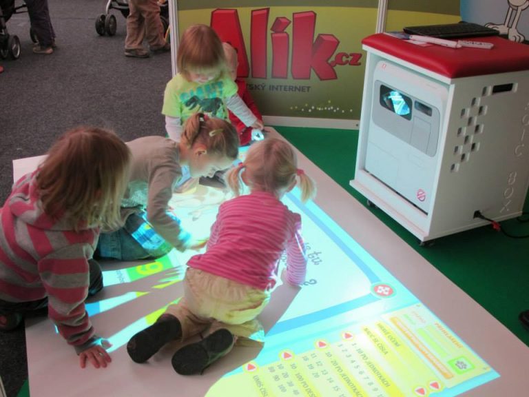 10 Top Ways Educational Interactive Games Can Benefit Your Child