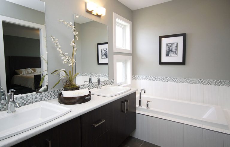 Ideas for an Edgy Home Bathroom Renovation