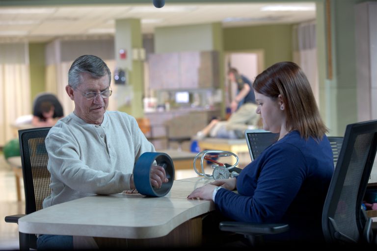 10 Tech Solutions to Improve Your Health In the Workplace