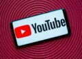 Senator requires stricter rules on how YouTube