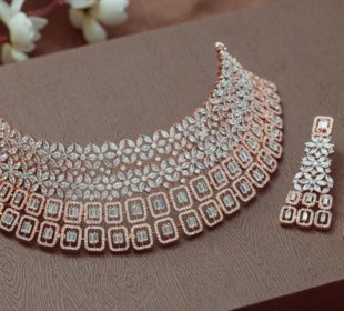 Women thieves in Lucknow goal every other jewellery save 4