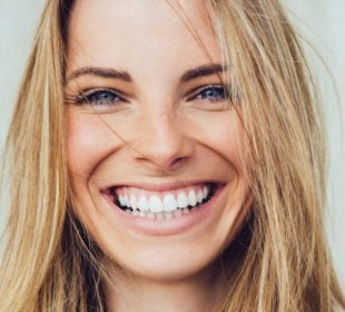 How a Lady Can Carry Herself with Grace and Confidence 5