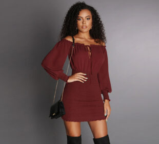 Your Ultimate Guide To College Party Outfits - Post Grad Problems 1