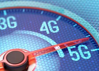 IPHONE 11: IMAGE APPEARS TO SHOW NEW PHONE WITH STRANGE CAMERA DESIGN ON THE BACK