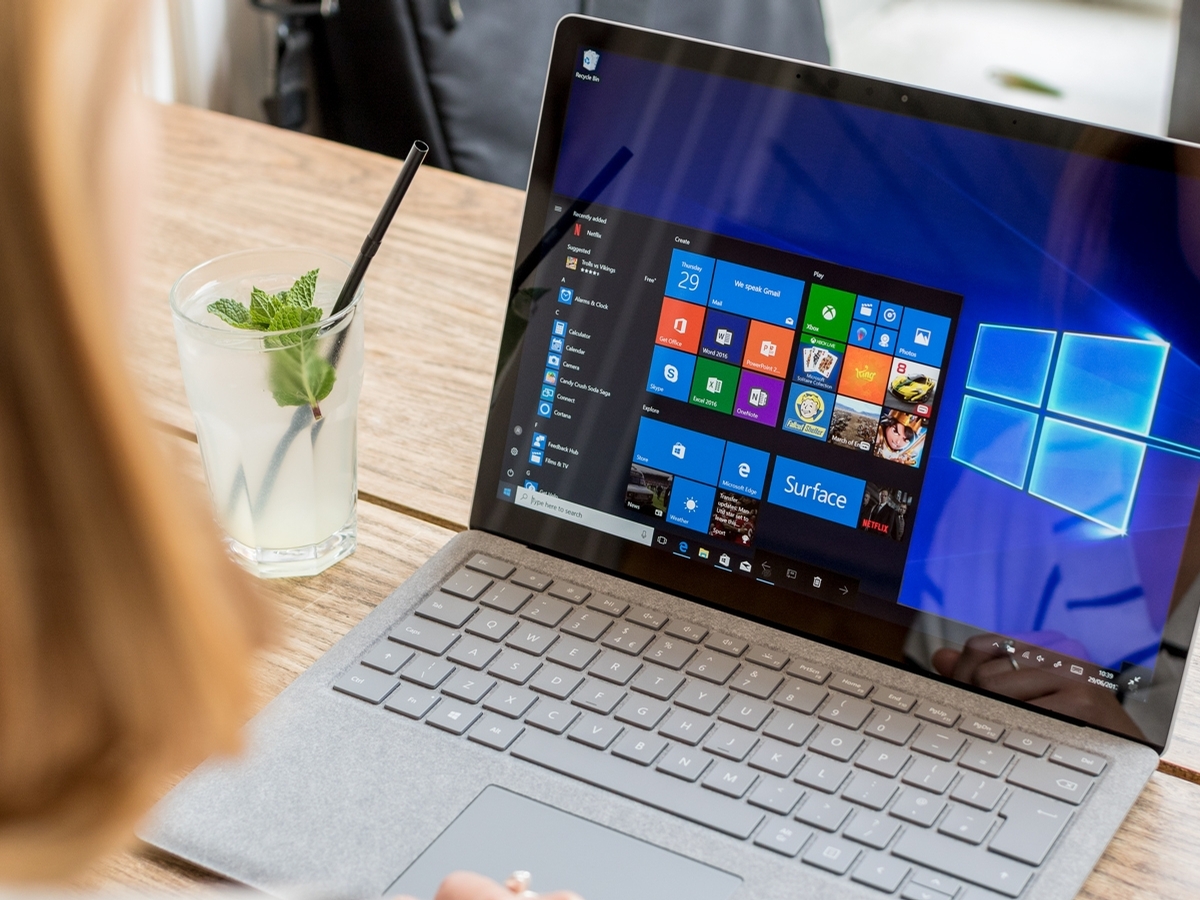 Get Windows 10 Laptop and Feel the New Windows 10 Magic - I Suggi
