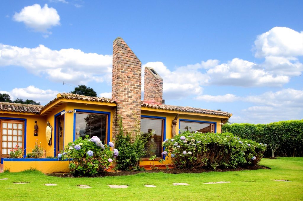 Investors Can’t Get Enough of China Property Developer Bonds