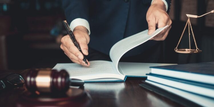 Lawyers Never Tell You About Legal Services