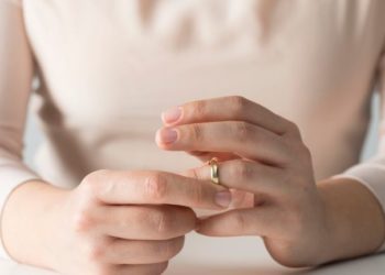 Divorce and cash rights