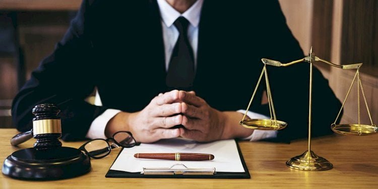 Tips To Choose The Right Defense Lawyer