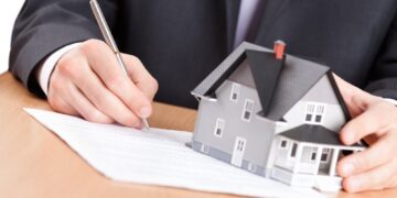 Find the Best Lawyer for Your Property Needs