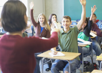 Billy From Stranger Things Was Actually 30 Pounds Overweight In High School