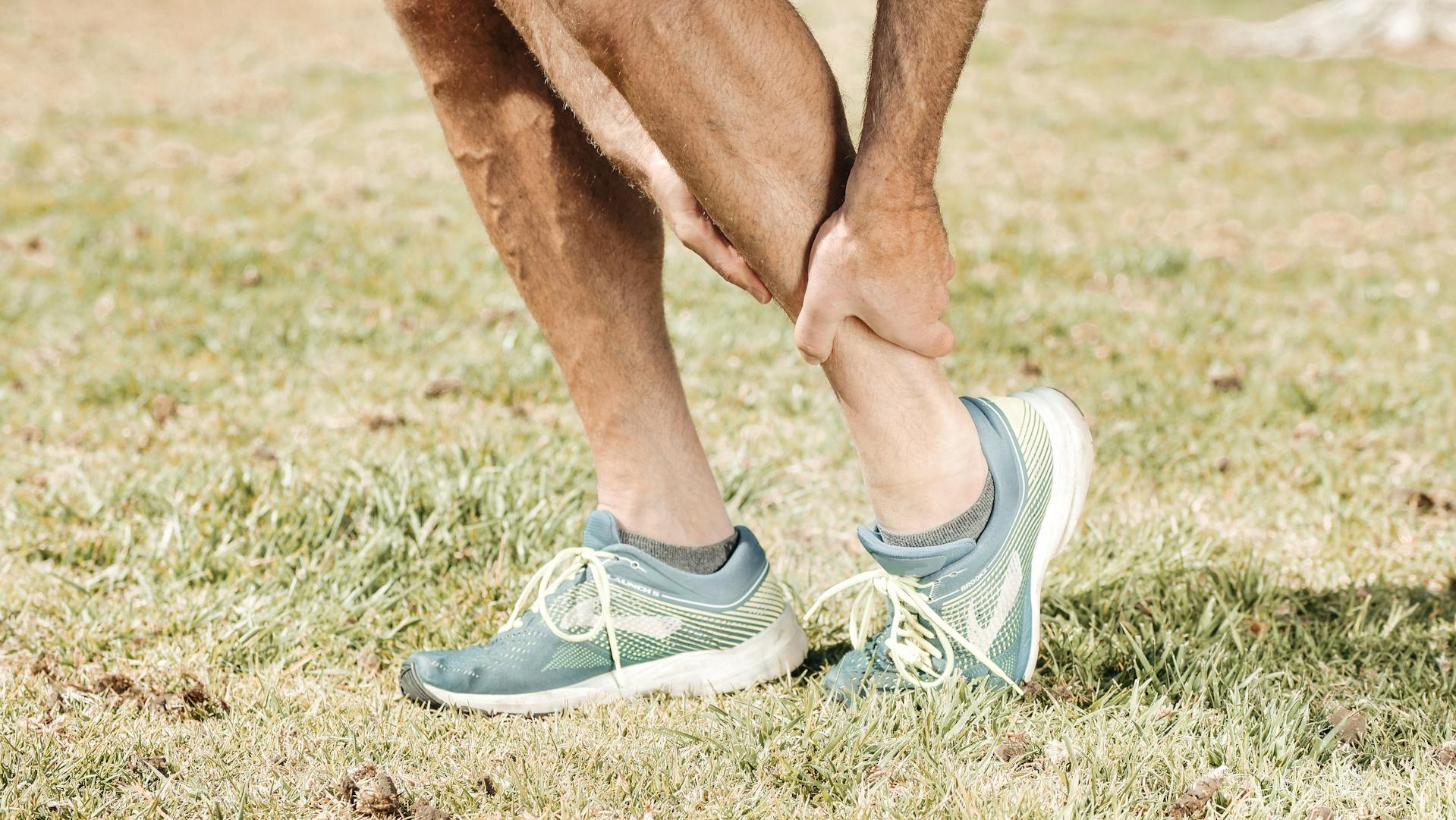 Best Achilles Tendinopathy Exercises & Stretches 1