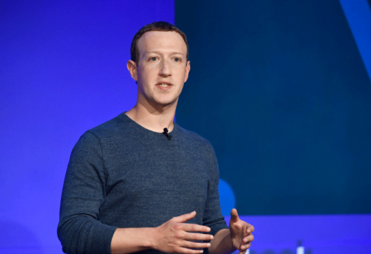 Mark Zuckerberg, Bill Gates try opposite paths to education tech in India 3