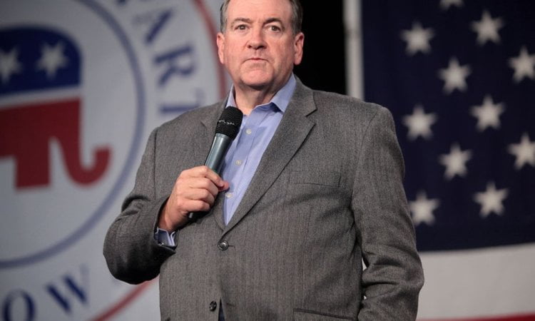 The internet is disgusted by Mike Huckabee’s newest racist tweet 2