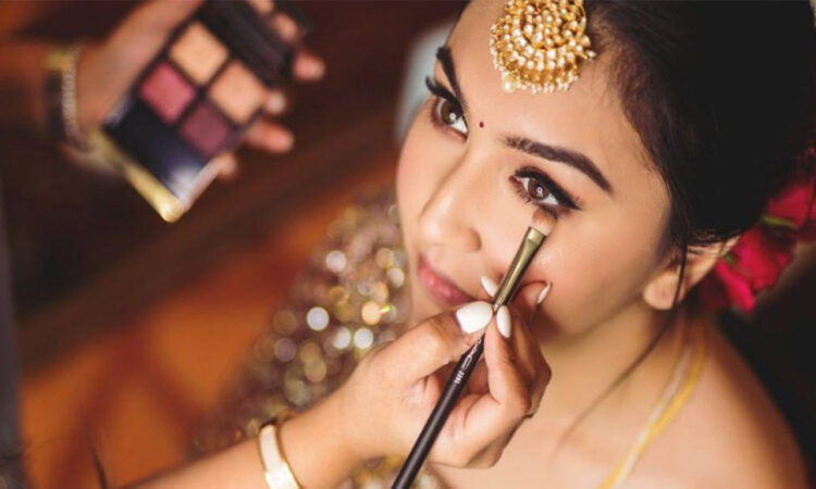 Beauty Parlour in Your Area - What Does It Offer? 1