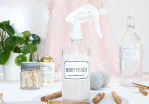 5 Benefits of Using A Wrinkle-Release Spray 3