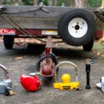 How does a coupler lock works?  10