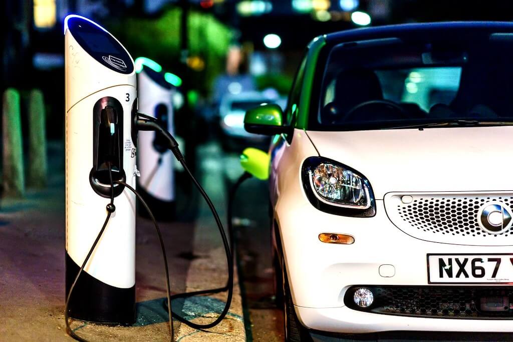 What are the Different Types of Car Chargers?