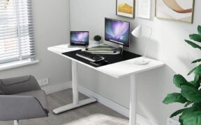 White Computer Desk For Small Rooms - How to Decorate Your Desk 4