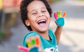 Child Beauty Pageants Pros and Cons: Awesome Or Awful? You Decide 3