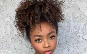 Beauty Pageant Hairstyles for Kids That'll Impress the Judges 4