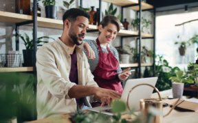 Mobile Tracking Software for Small Businesses 4