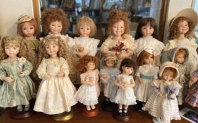 Why You Should Collect Indian Porcelain Dolls 4