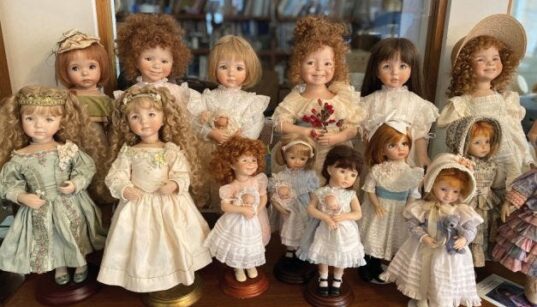 Why You Should Collect Indian Porcelain Dolls 18