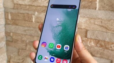 Samsung Galaxy S Vs. S II 76