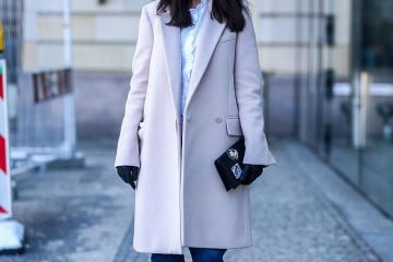 18 Winter Outfit Ideas We're Borrowing From Women Across the World 2