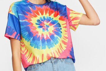 Tie Dye Your Shirt Now and Become the Hottest Trendsetter of the Summer 1