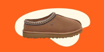 UGG TASMAN SLIPPERS - How Much Do They Cost? 7 UGG TASMAN SLIPPERS - How Much Do They Cost? 3