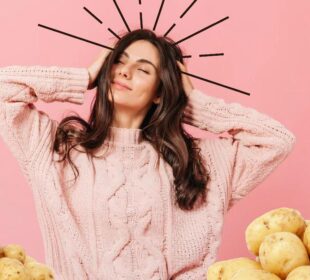 Potato juice for healthful and vivid hair 10