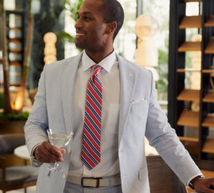 Seersucker Suit: The Timeless Summer Staple 5