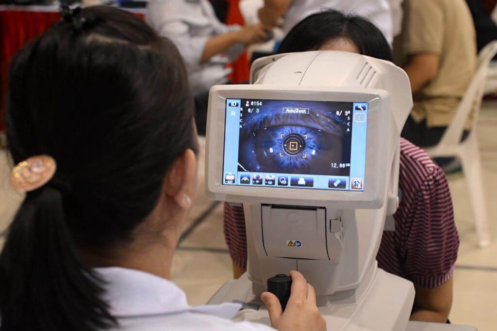 Optometrists play key role in primary eye care 3