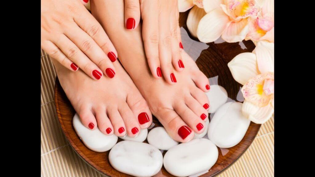 A Step-By-Step Guide To Getting A Pedicure Done At Home 1