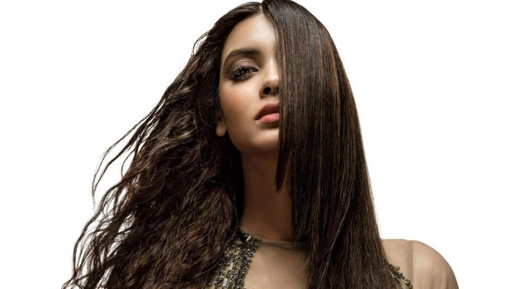 Diana Penty shows you how to work the season’s coolest hairstyles 24