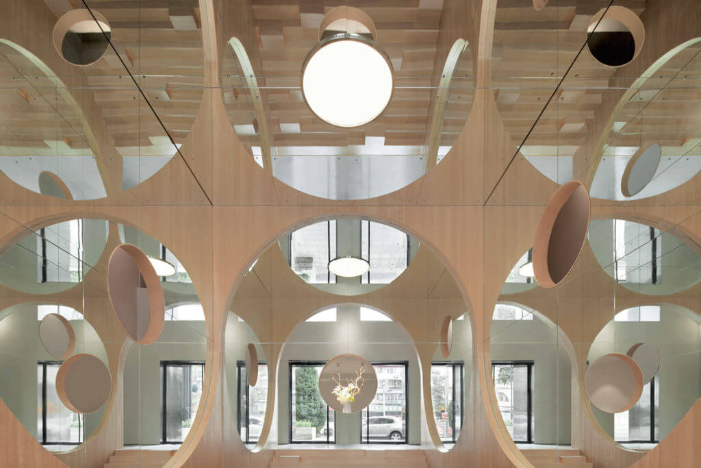 Penda China creates rosy interiors for Ecnesse splendor salon 1