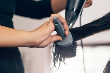 Beauty Salon Scam Convinced Customers 5