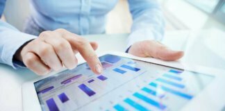 Cloud Computing: A New Paradigm in the IT Industry Home 21