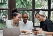 Keep Your Rising Expenses at Bay and Save Money with Airtel Referral