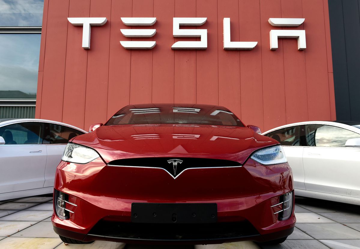 How to Get the Best Tesla Trade-In Value for Your Old Car 1 How to Get the Best Tesla Trade-In Value for Your Old Car 1