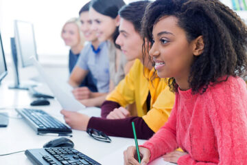 Get Ahead in Life with a Distance Learning Centre! 2 Get Ahead in Life with a Distance Learning Centre! 1